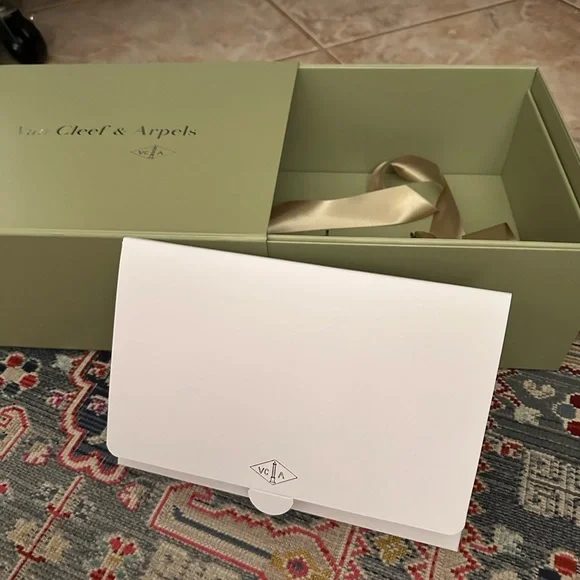 Van Cleef & Arpels | Accessories | Newest Vca Box With  display picture 1